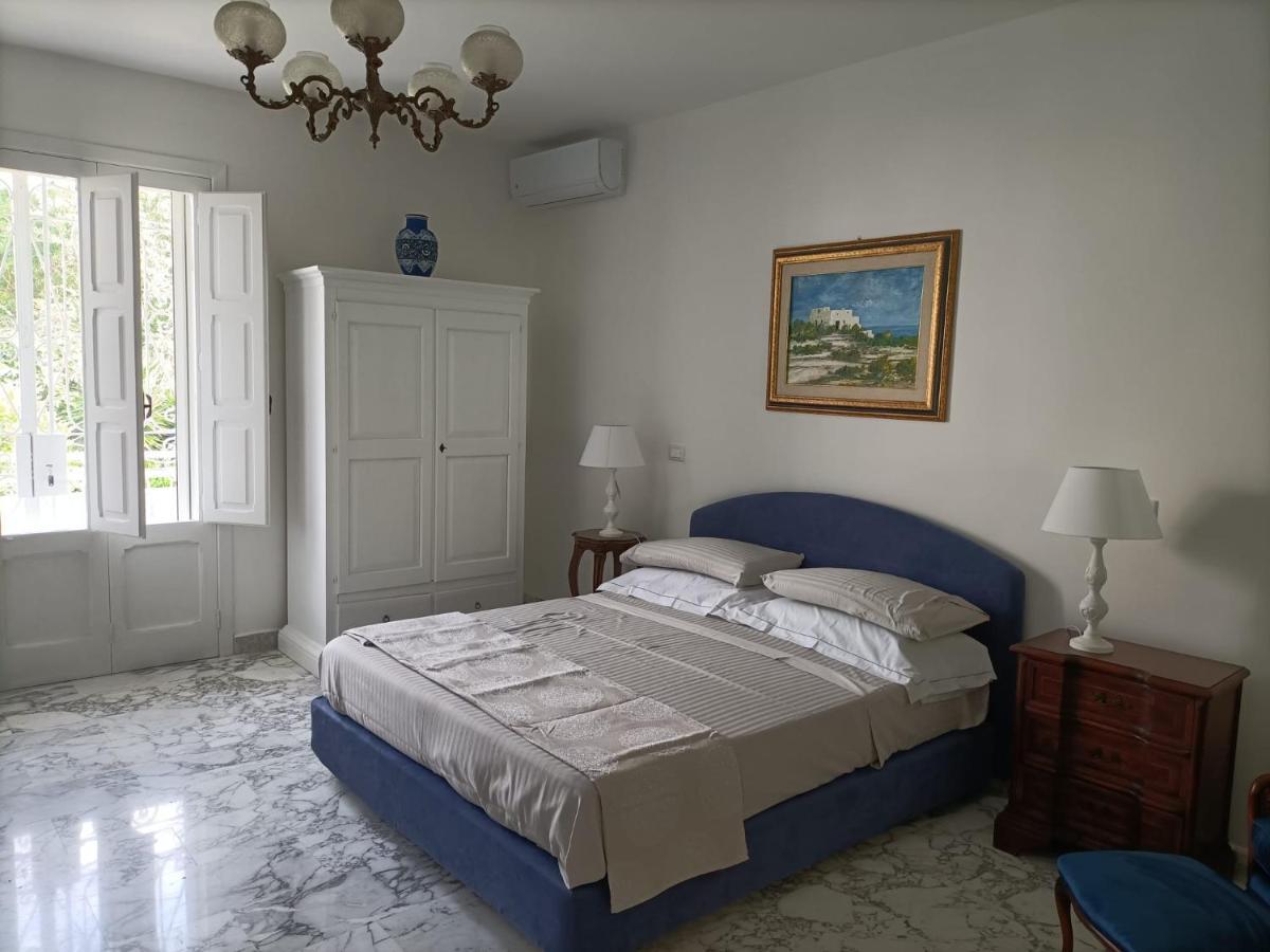Bed and Breakfast Il Giardino Della Scuncerta Лечче Экстерьер фото
