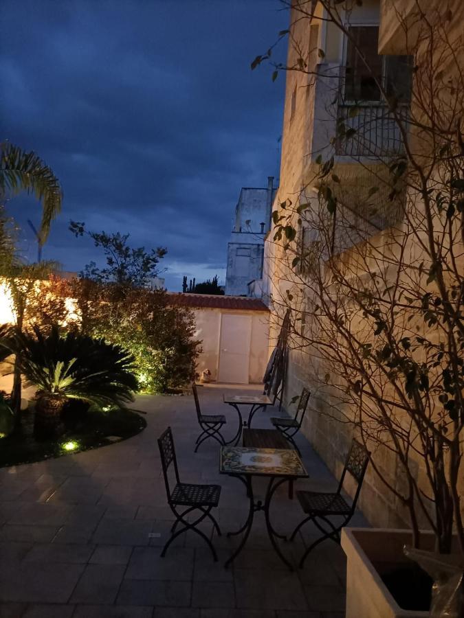 Bed and Breakfast Il Giardino Della Scuncerta Лечче Экстерьер фото
